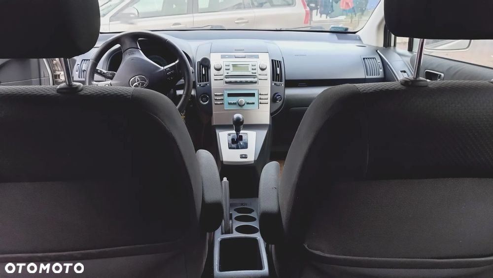 Toyota Corolla Verso 1.8 Premium + 7os MM - 3