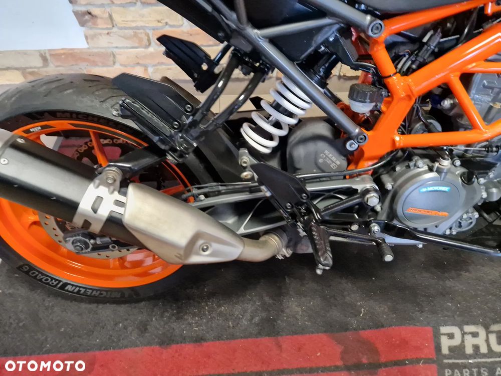 KTM Duke 125 - 27
