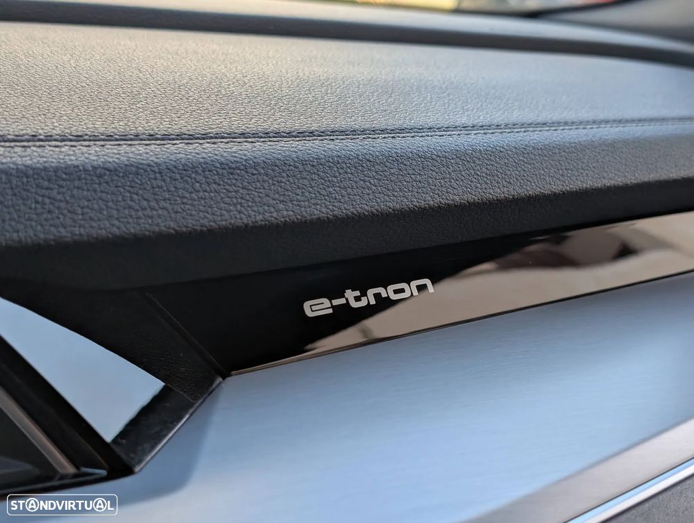 Audi e-tron Sportback 55 quattro S line - 24