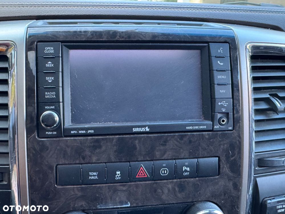 Dodge RAM 1500 5.7 4x4 - 16