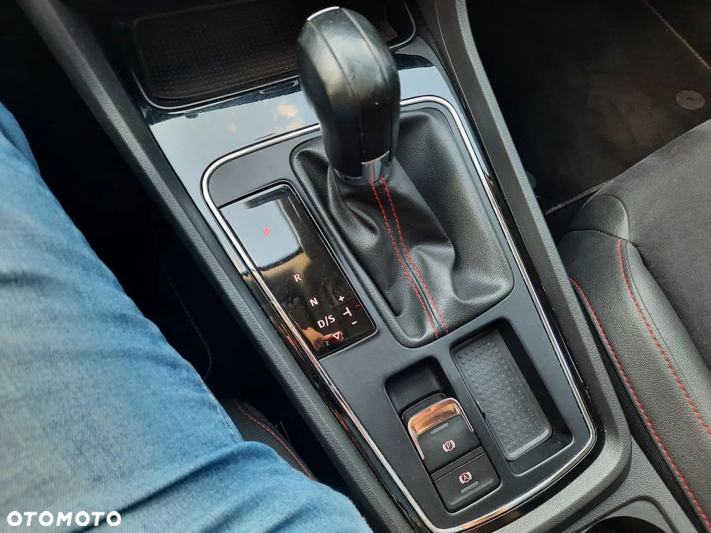Seat Leon 2.0 TDI FR S&S DSG EU6 - 36
