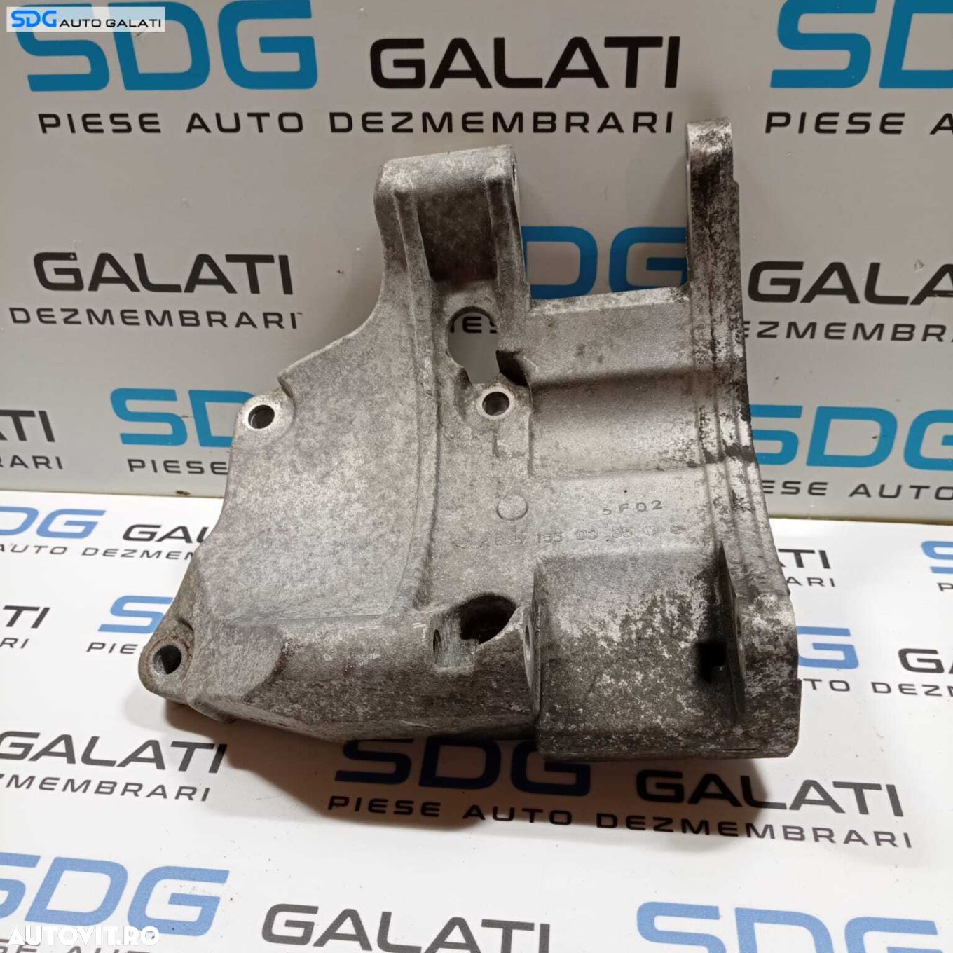 Suport Alternator Accesorii Motor SsangYong Rodius 2.7 2004 - 2012 Cod A6651550335 6651550335 [2419] - 1