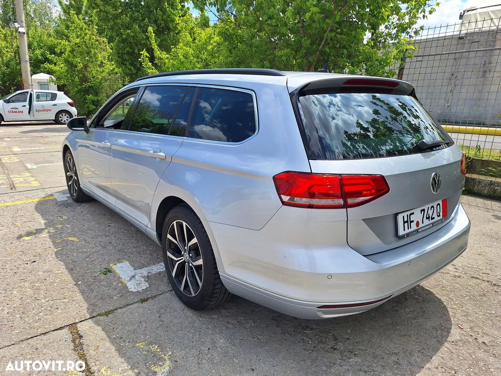 Volkswagen Passat 2.0 TDI (BlueMotion Technology) Highline - 15