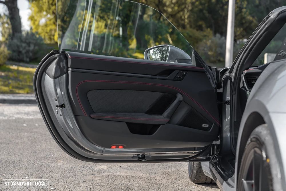 Porsche 911 (992) Targa 4 GTS - 14