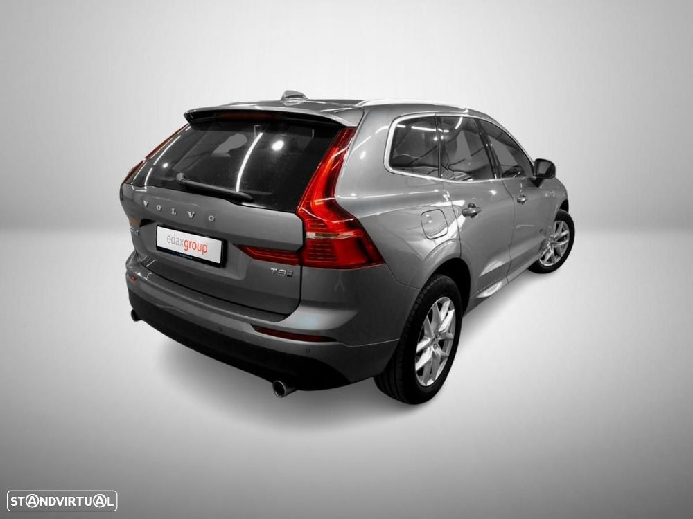 Volvo XC 60 2.0 T8 PHEV Momentum AWD - 2