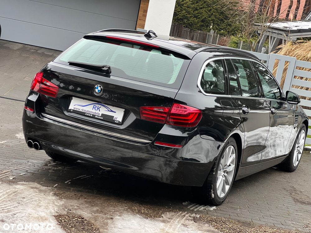BMW Seria 5 525d Sport-Aut Luxury Line - 25