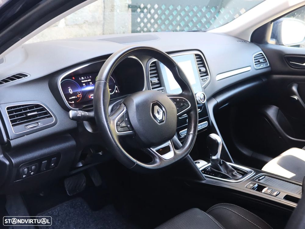 Renault Mégane Sport Tourer 1.6 E-Tech Plug-In Hybrid Equilibre - 32