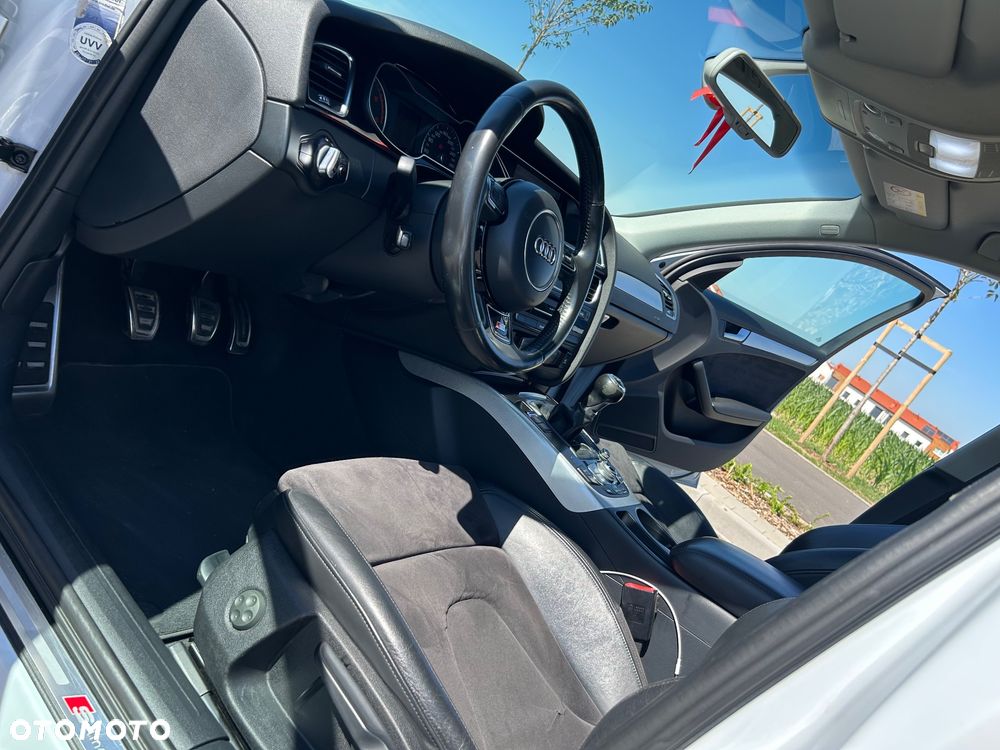 Audi A4 Avant 2.0 TDI clean diesel - 24