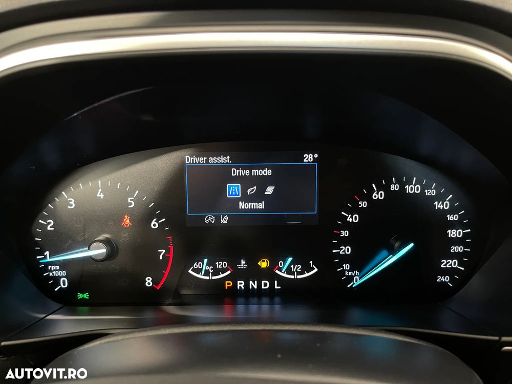 Ford Focus 1.0 EcoBoost Trend Edition - 25
