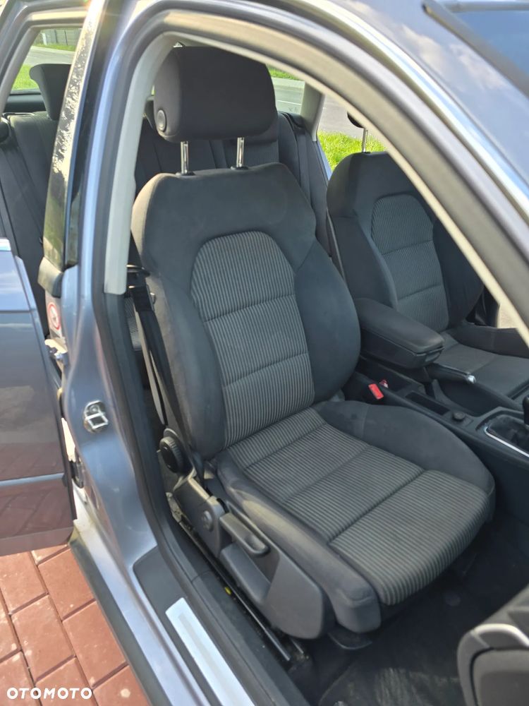 Audi A4 Avant 2.0 T FSI - 22