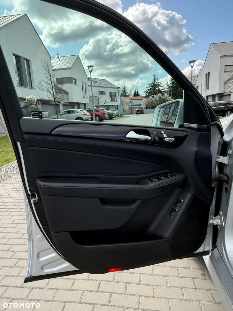 Mercedes-Benz GLE 350 d 4-Matic - 14