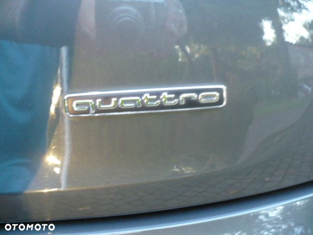 Audi Q5 2.0 TDI Quattro S tronic sport - 11