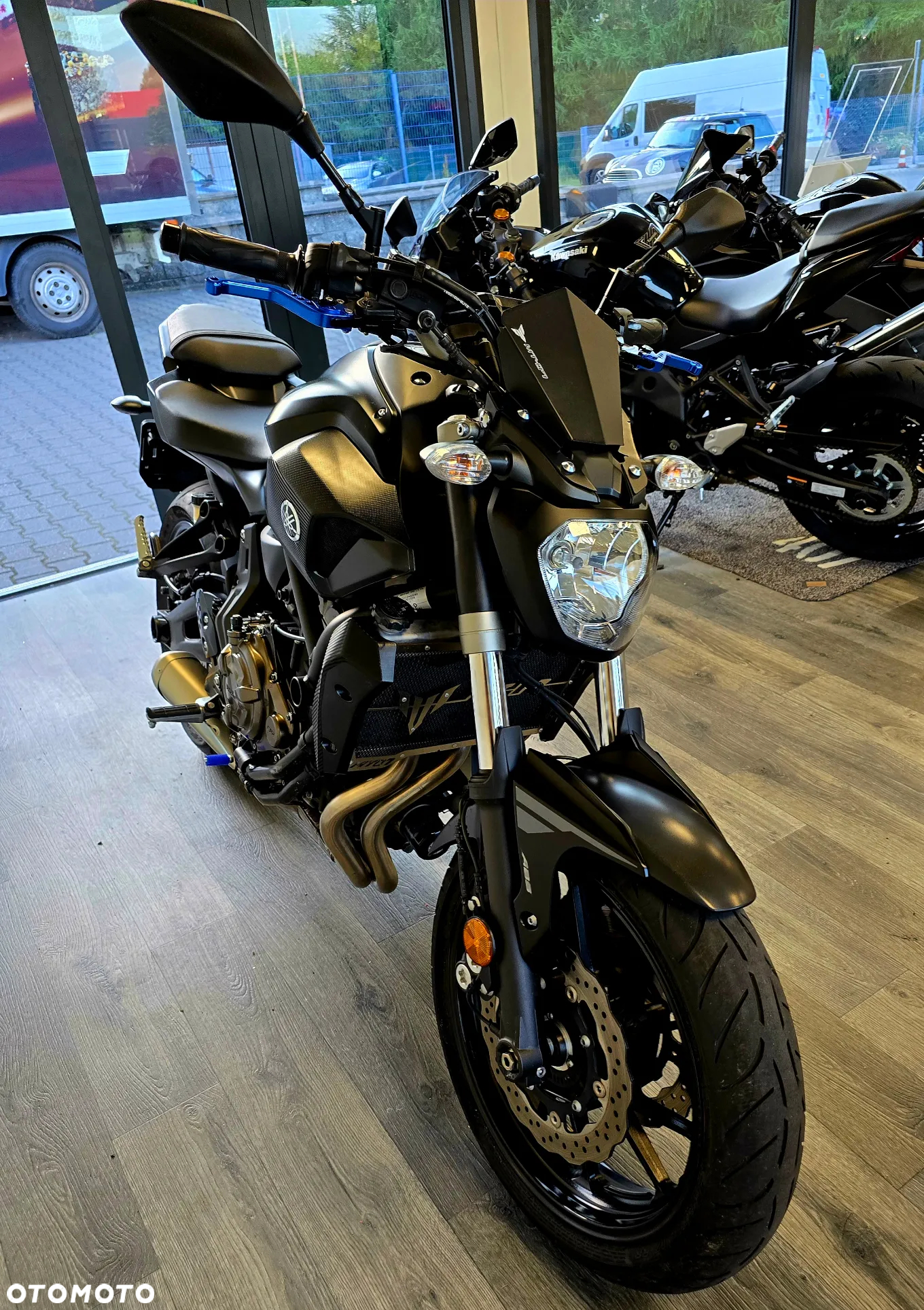 Yamaha MT - 9