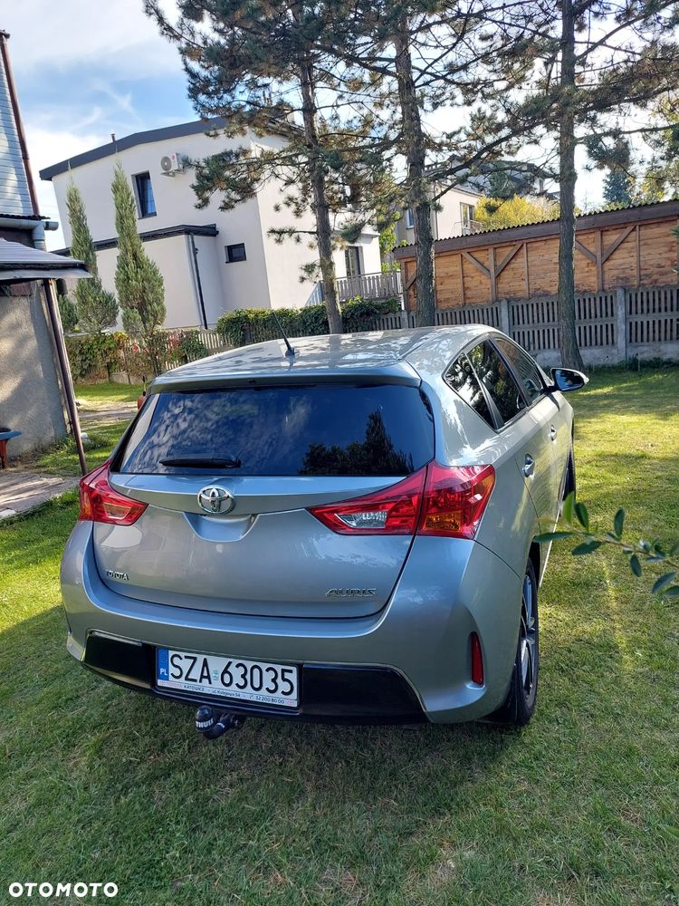 Toyota Auris - 5