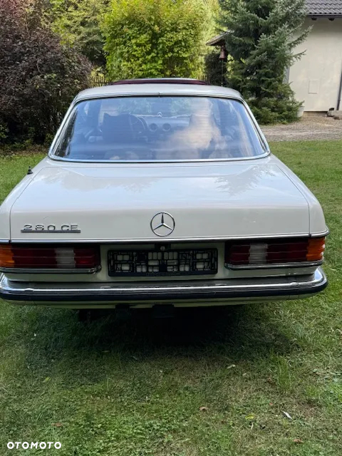 Mercedes-Benz W123 - 9