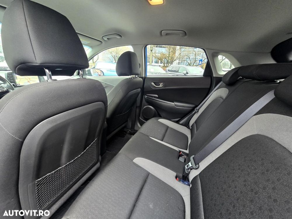 Hyundai KONA 1.6 T-GDI 4WD Aut. Premium - 26