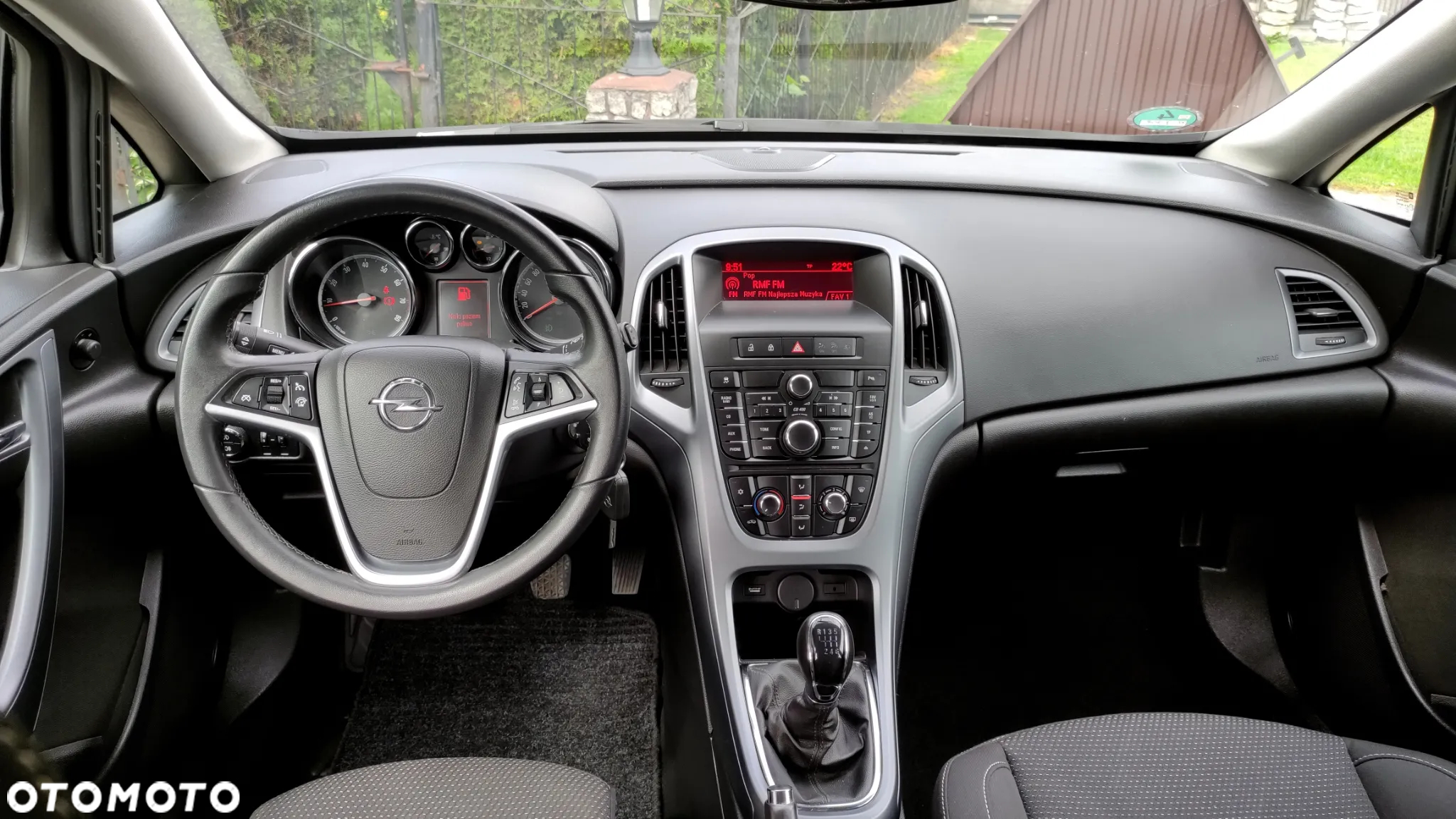 Opel Astra 1.4 Turbo Sports Tourer - 32