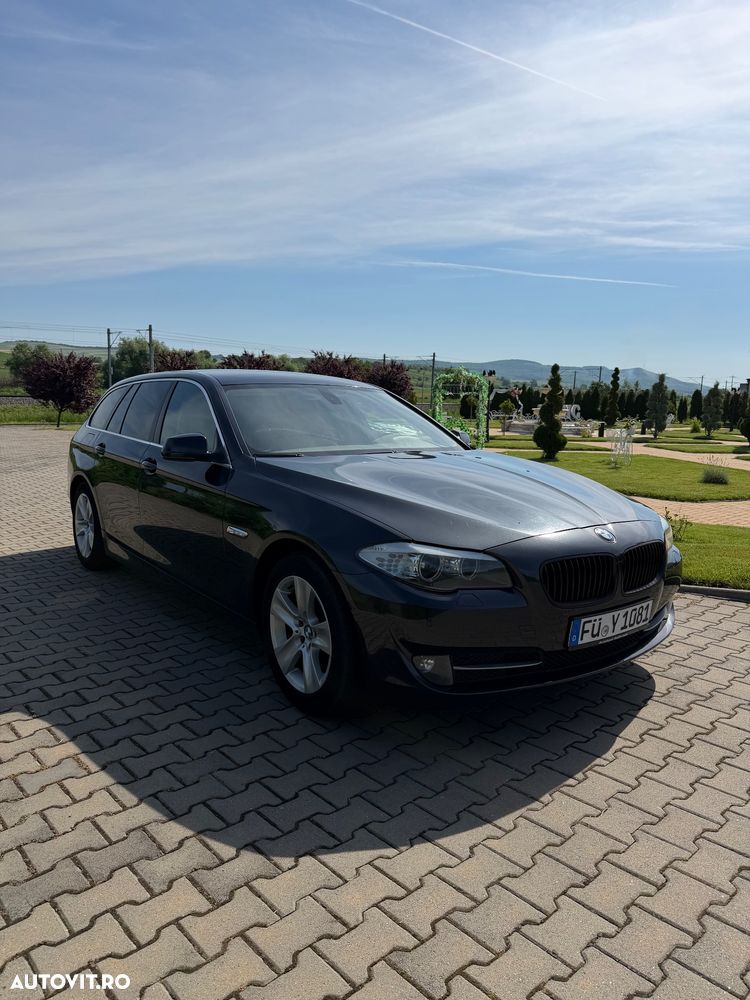 BMW Seria 5 520d Sport-Aut. - 3