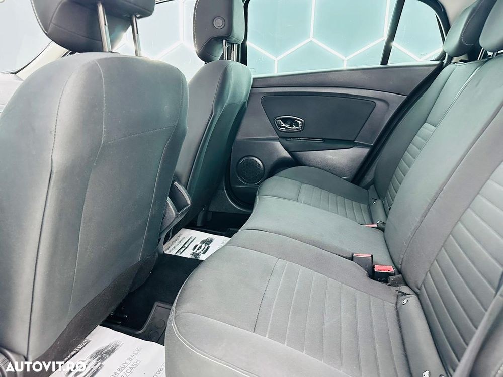 Renault Megane dCi 110 FAP LIMITED - 15