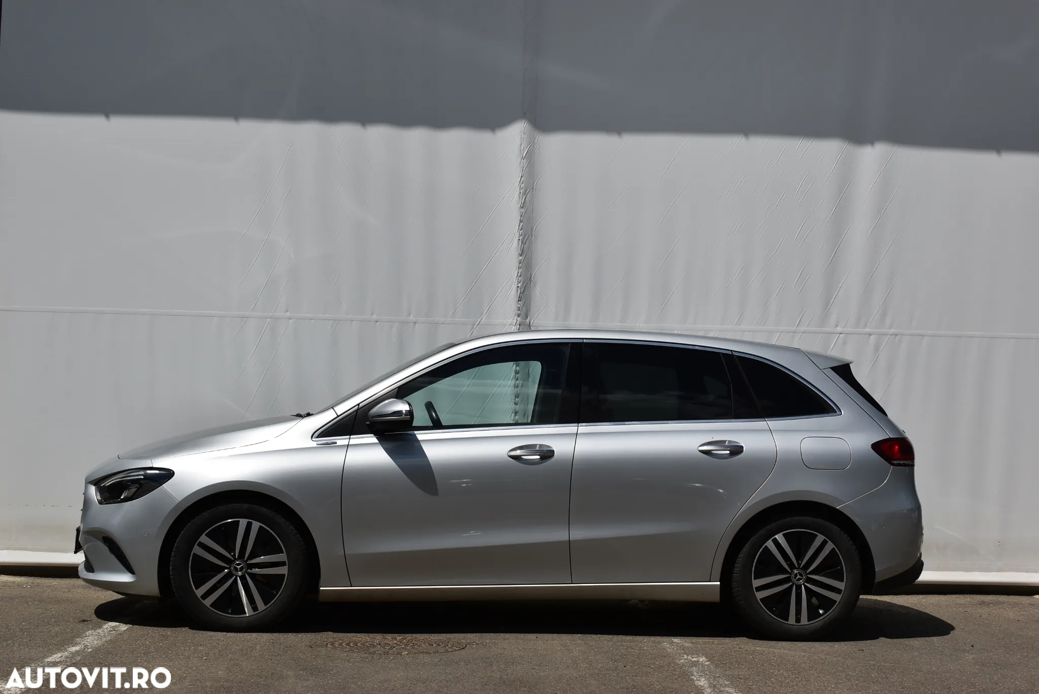 Mercedes-Benz B 180 d - 3