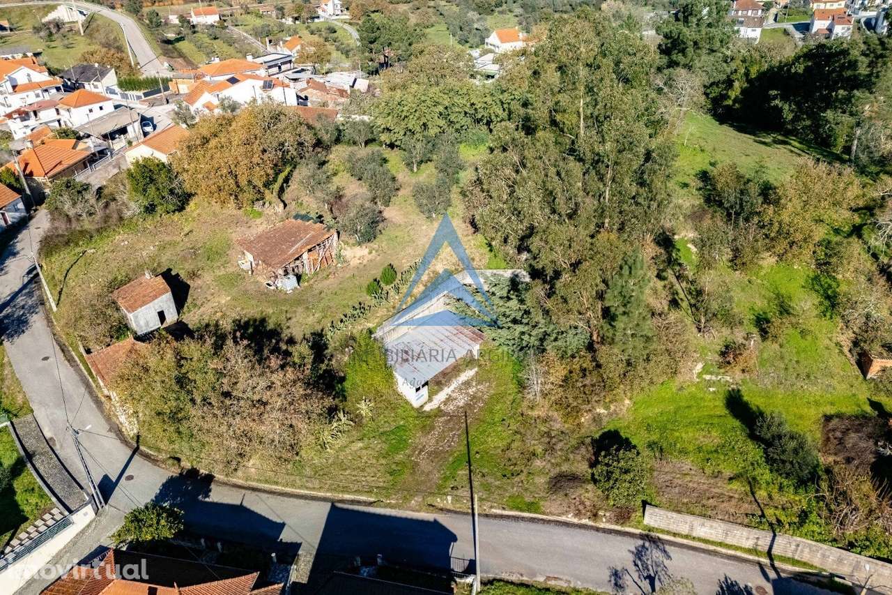 TERRENO PARA CONSTRUÇÃO - Grande imagem: 3/40