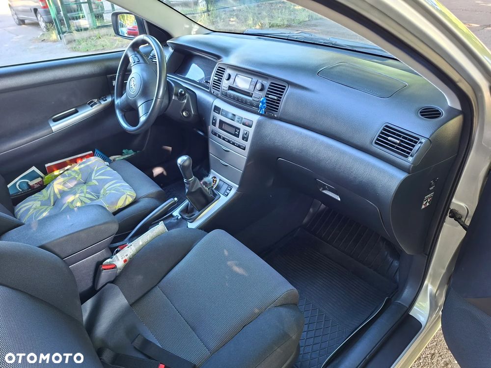 Toyota Corolla 1.4 VVT-i Luna - 12