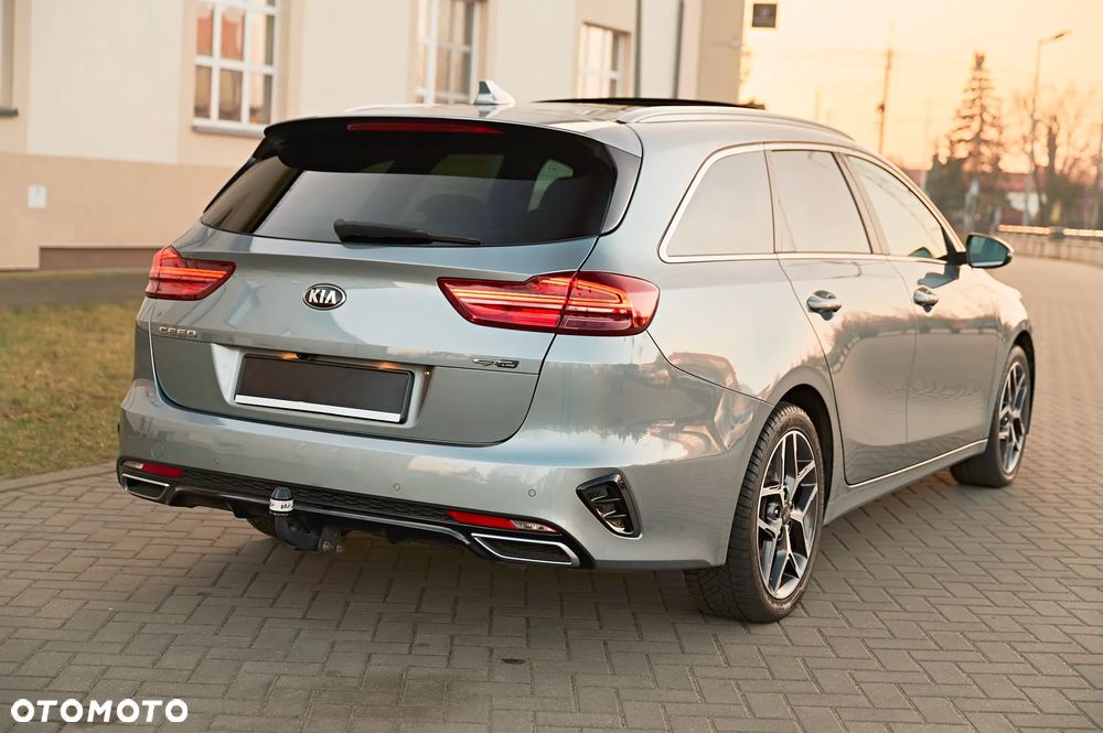 Kia Ceed 1.4 T-GDI DCT OPF GT Line - 11