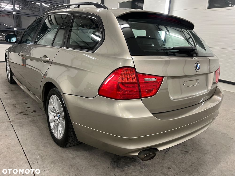 BMW Seria 3 - 15