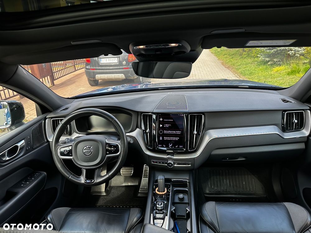 Volvo XC 60 B4 D R-Design - 8