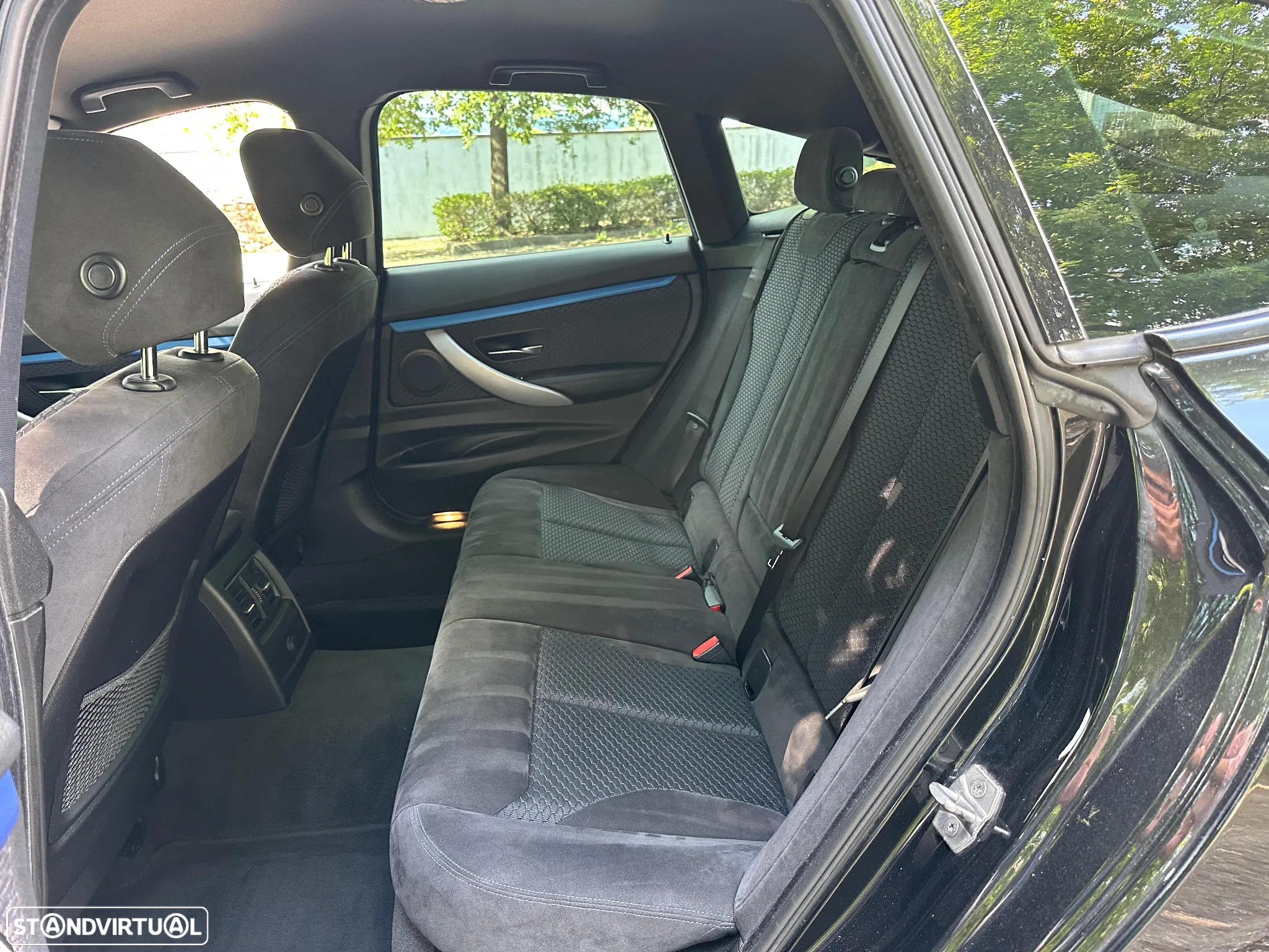 BMW 318 Gran Turismo d Pack M - 28