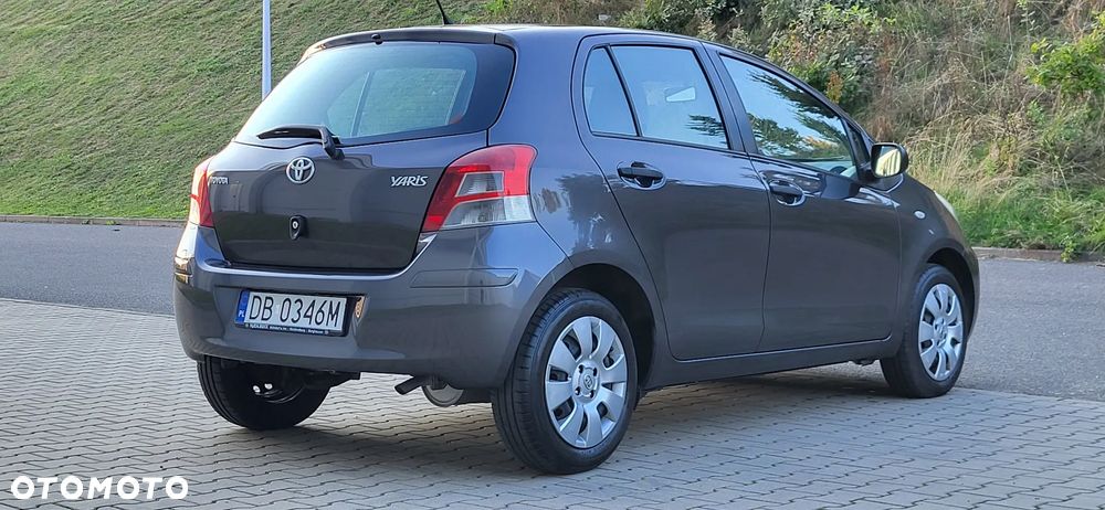 Toyota Yaris 1.0 Entry - 13