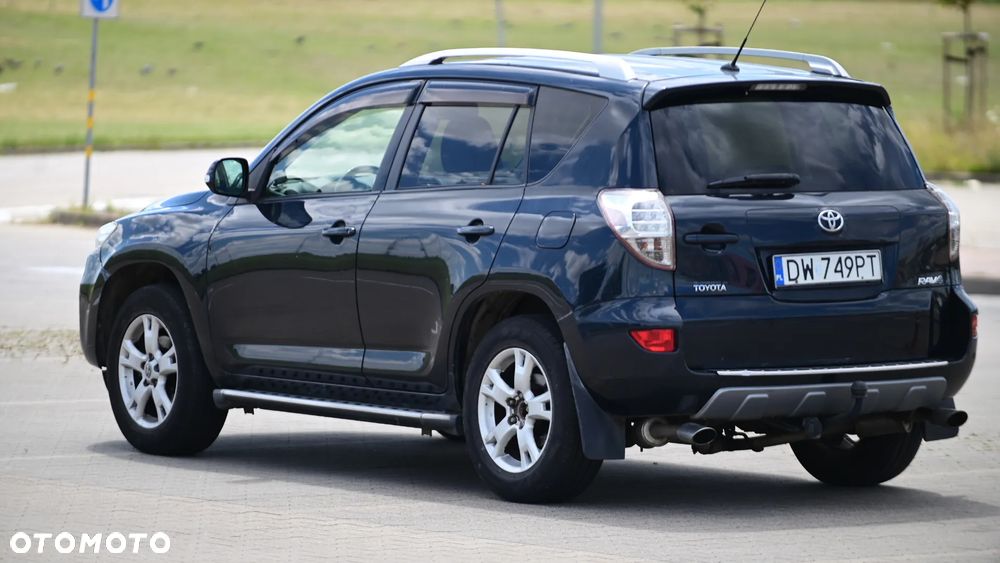 Toyota RAV4 2.2 D-4D 2010 - 5