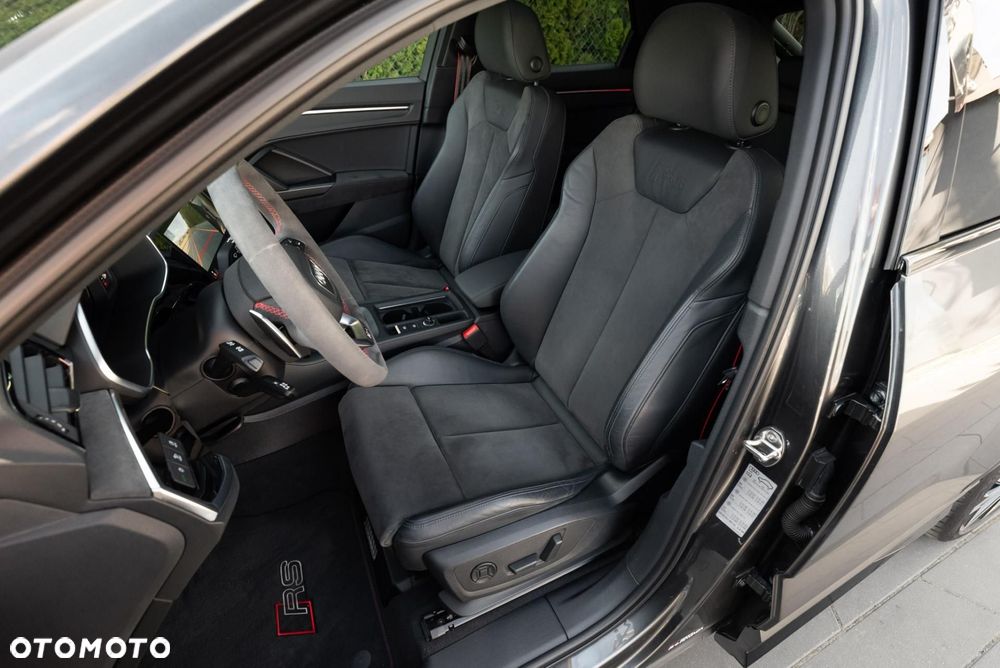 Audi RS Q3 - 12