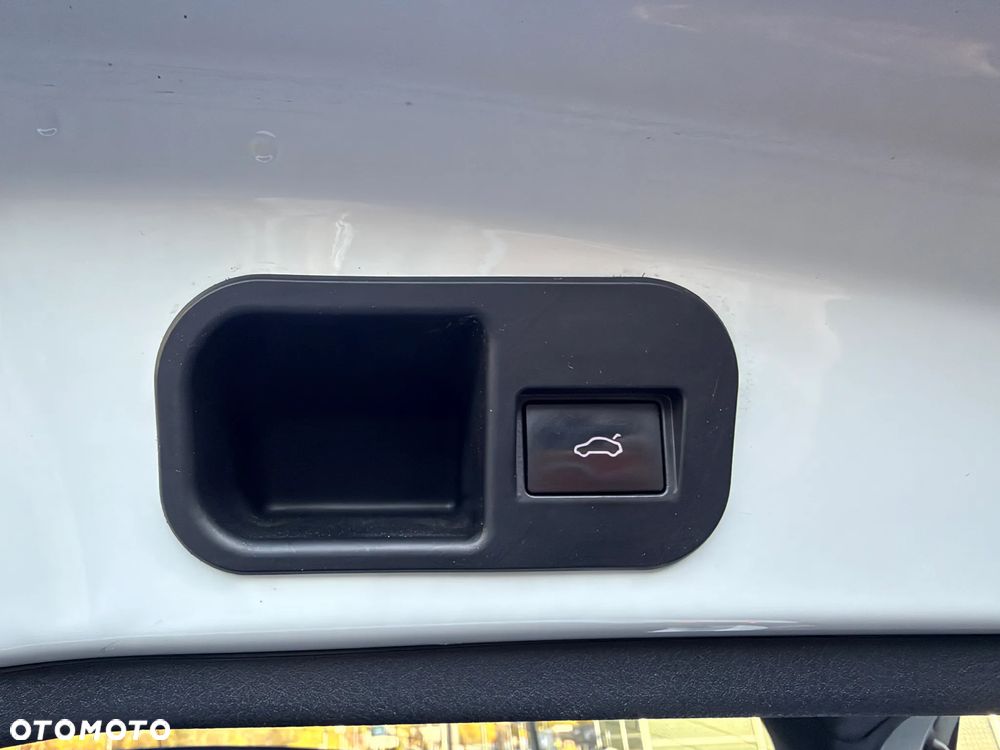 Toyota C-HR 2.0 Hybrid GR Sport - 22