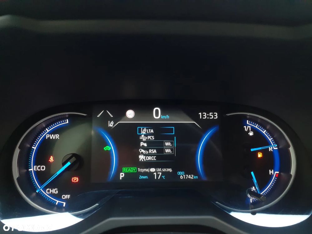 Toyota RAV4 - 12