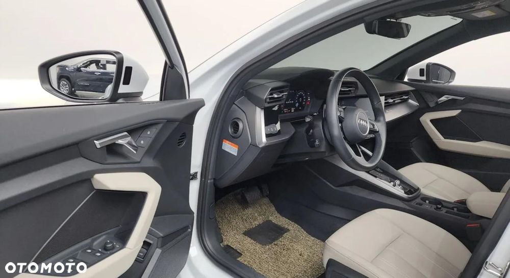 Audi A3 Limousine 40 TFSI quattro S tronic advanced - 7