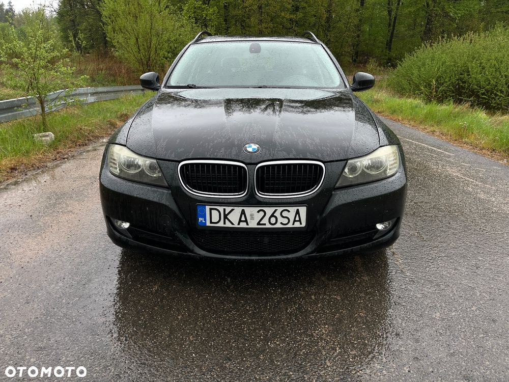 BMW Seria 3 318d DPF - 4