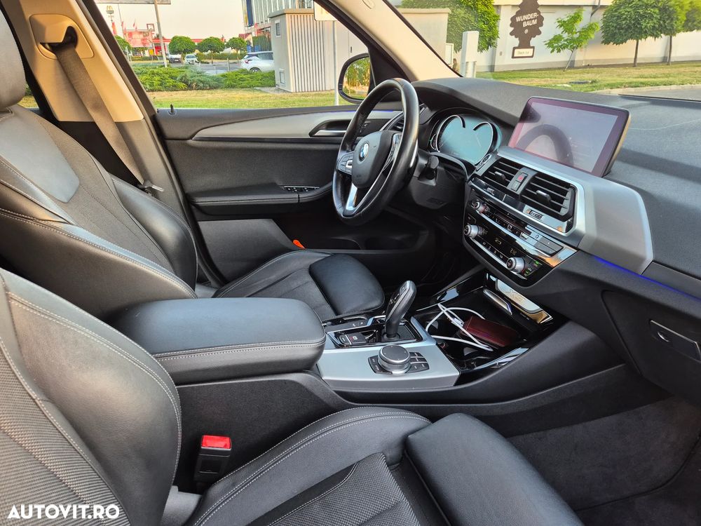 BMW X3 xDrive20d AT xLine - 12