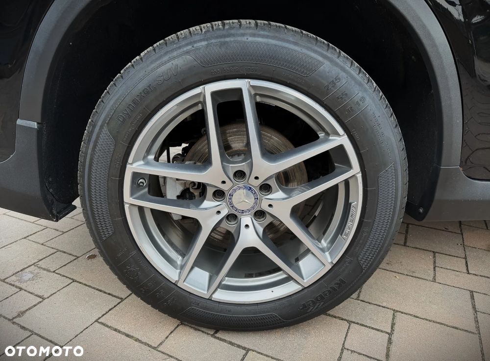 Mercedes-Benz GLC - 26