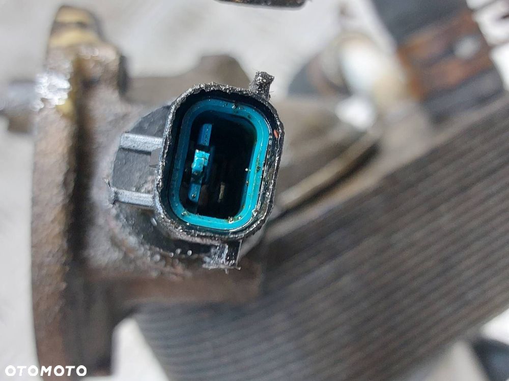 OBUDOWA PODSTAWA FILTRA OLEJU CHRYSLER PACIFICA I 3.5 V6 4781538AD - 5