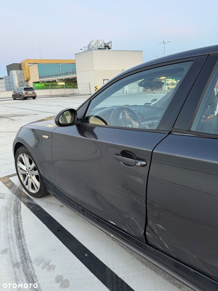 BMW Seria 1 120d DPF - 10