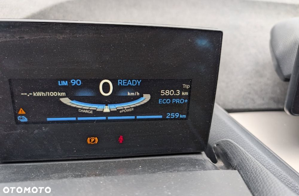 BMW i3 (120 Ah) - 12