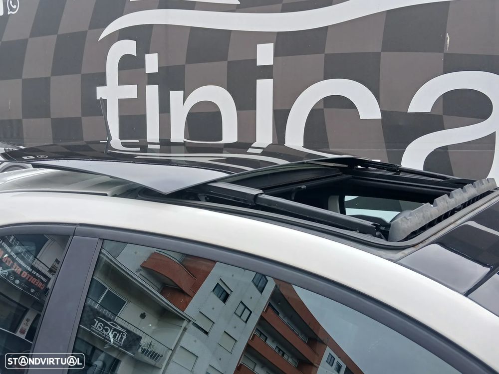 Fiat 500 1.0 Hybrid Connect - 9
