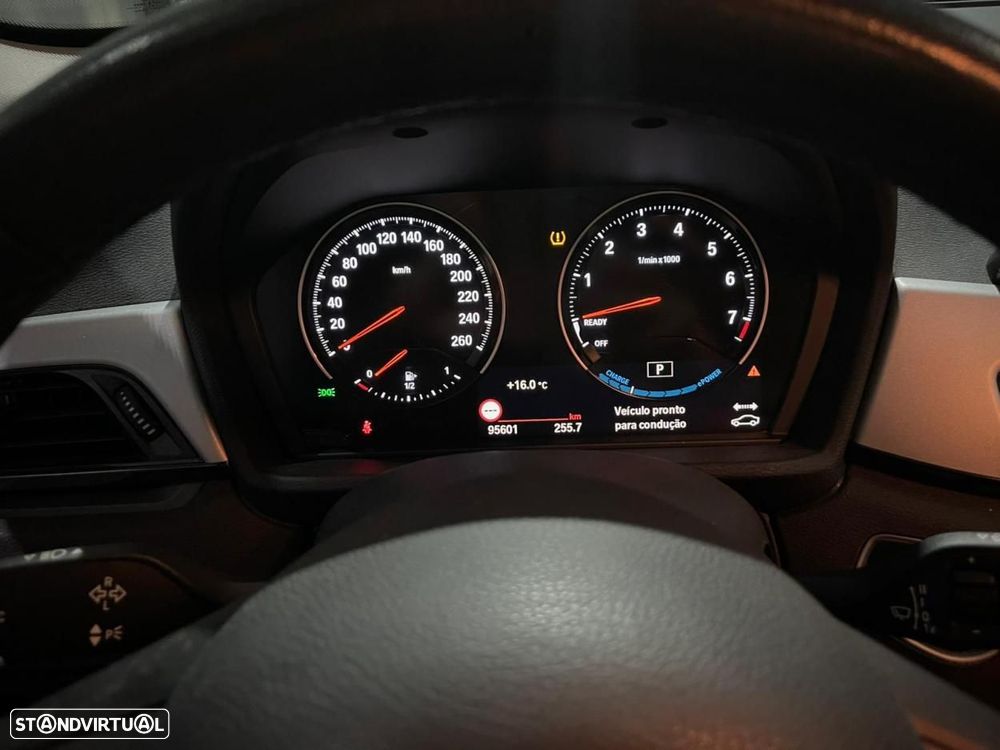 BMW X1 25 e xDrive - 30