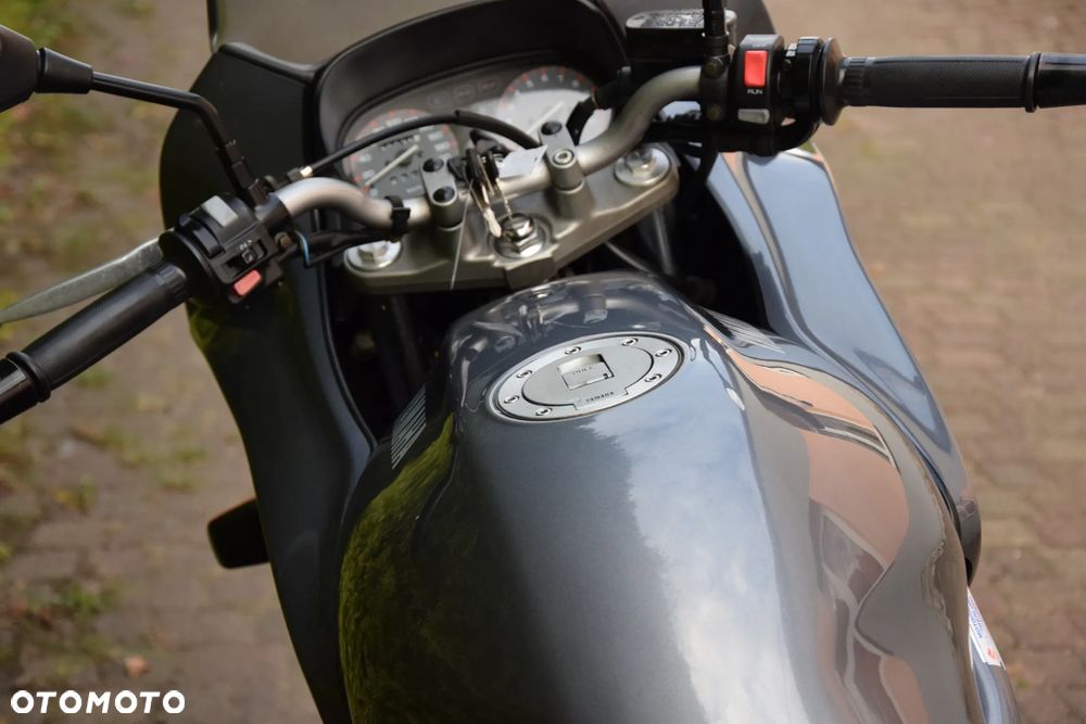 Yamaha XJ - 5
