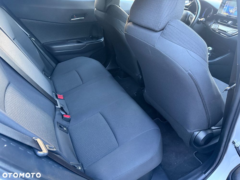 Toyota C-HR - 17