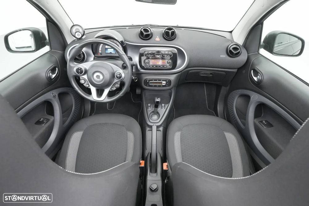Smart Fortwo Cabrio EQ passion - 11