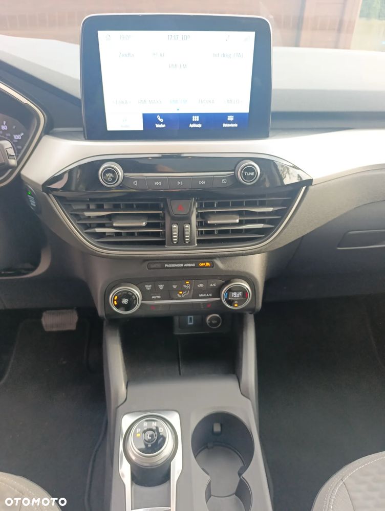 Ford Kuga 1.5 EcoBoost SOUND EDITION - 26