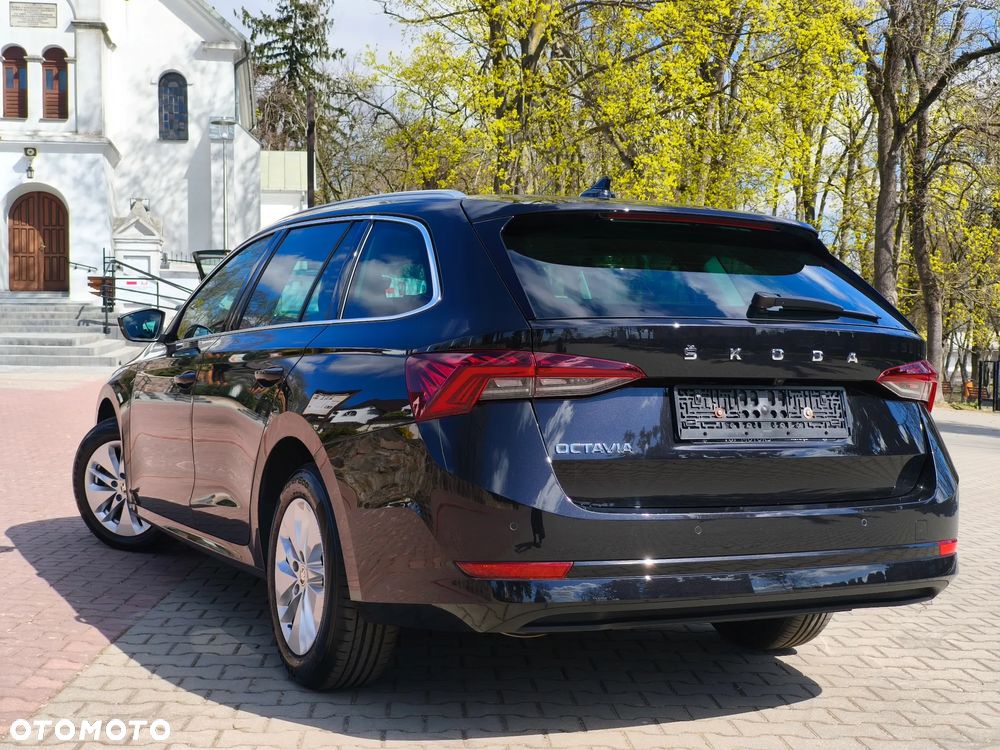 Skoda Octavia - 3