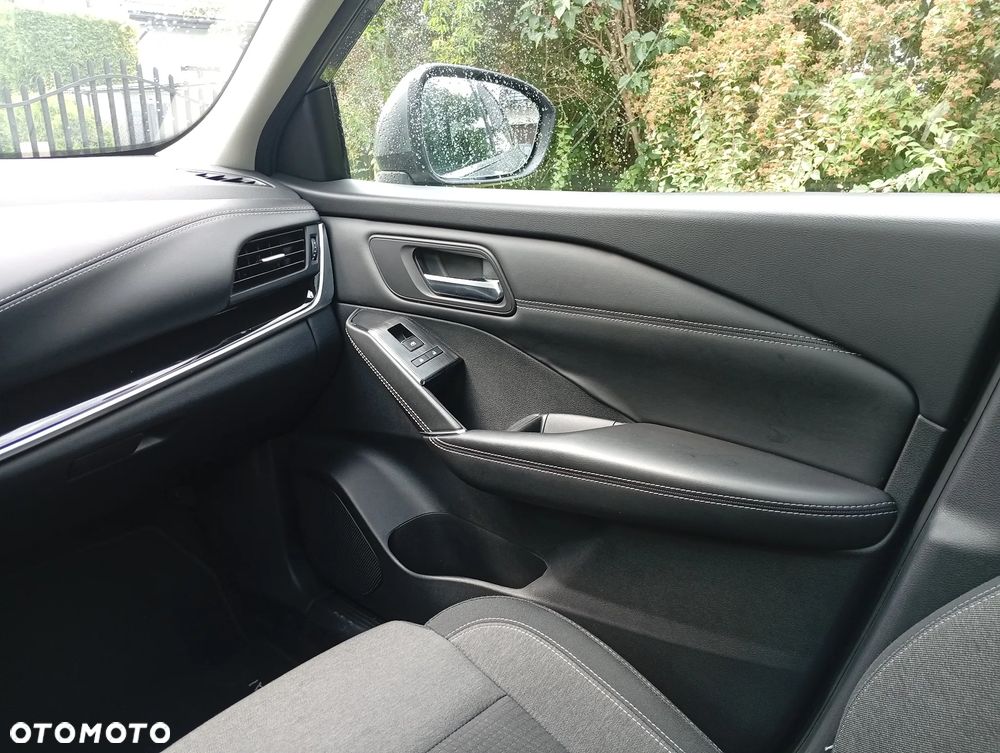 Nissan Qashqai 1.3 DIG-T Acenta - 8